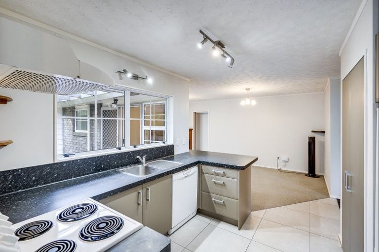 Photo of property in 4 Alley Place, Taradale, Napier, 4112