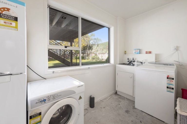 Photo of property in 8 Keitha Place, Kinloch, Taupo, 3377