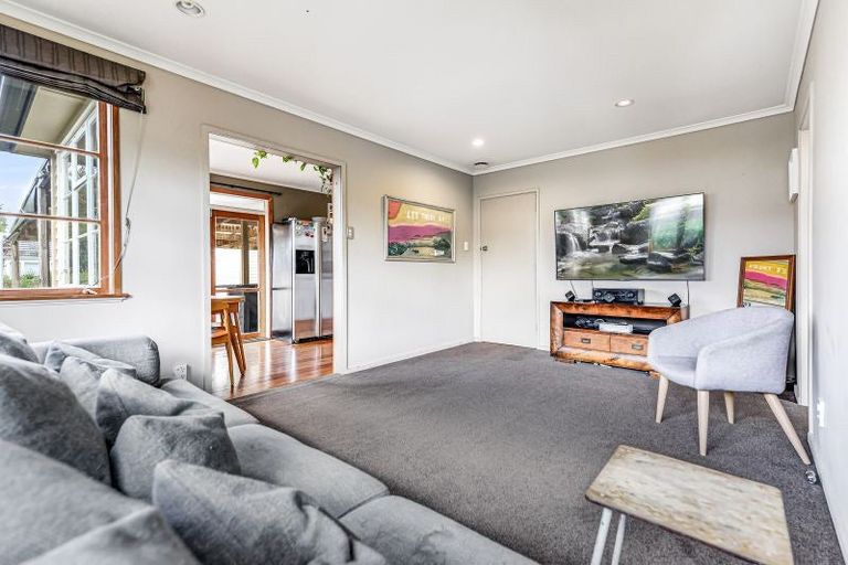 Photo of property in 7 Armitage Place, Fairfield, Hamilton, 3214