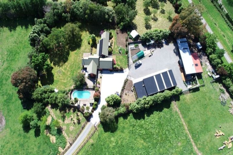 Photo of property in 484 Weedons Ross Road, West Melton, Christchurch, 7675