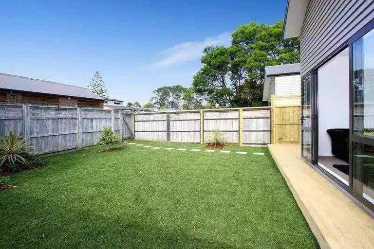Photo of property in 15/167 Whitney Street, Blockhouse Bay, Auckland, 0600