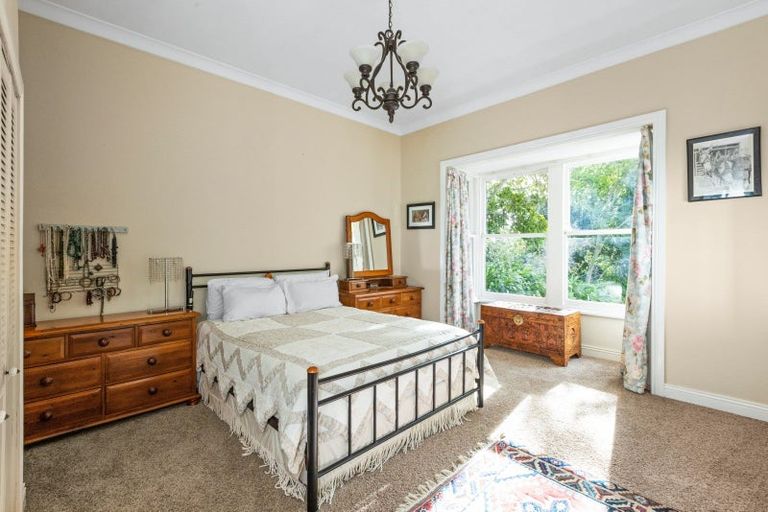 Photo of property in 11 Bowling Road, Greenmeadows, Napier, 4112