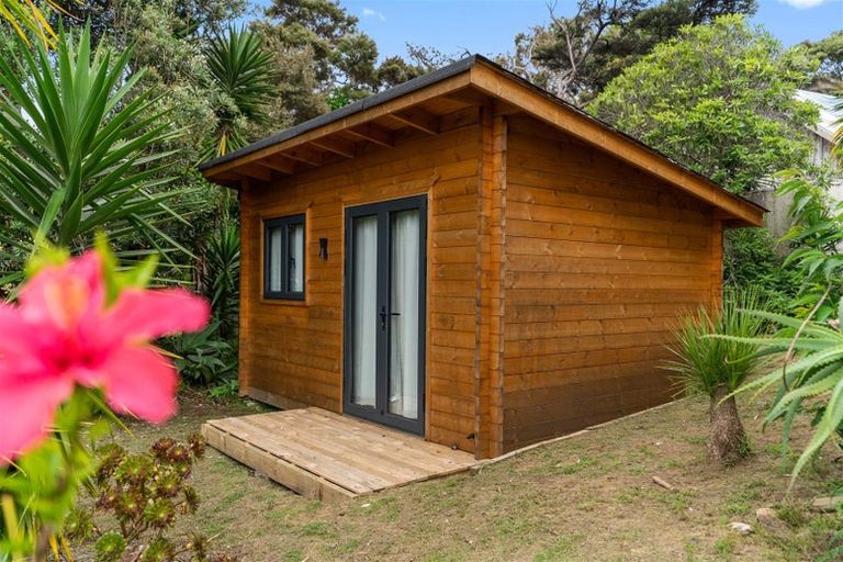 Photo of property in 35 Olsen Avenue, Mangawhai Heads, Mangawhai, 0505