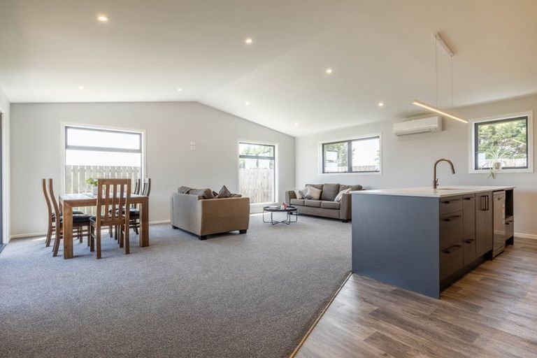 Photo of property in 114 Severn Street, Clifton, Invercargill, 9812