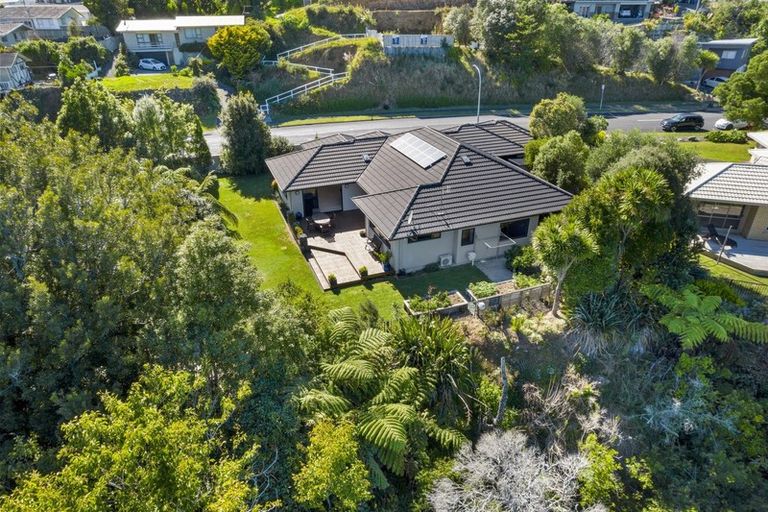 Photo of property in 227 Heta Road, Merrilands, New Plymouth, 4312