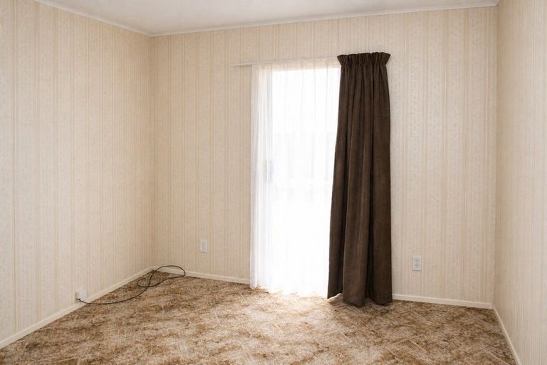 Photo of property in 46 St Annes Crescent, Wattle Downs, Auckland, 2103