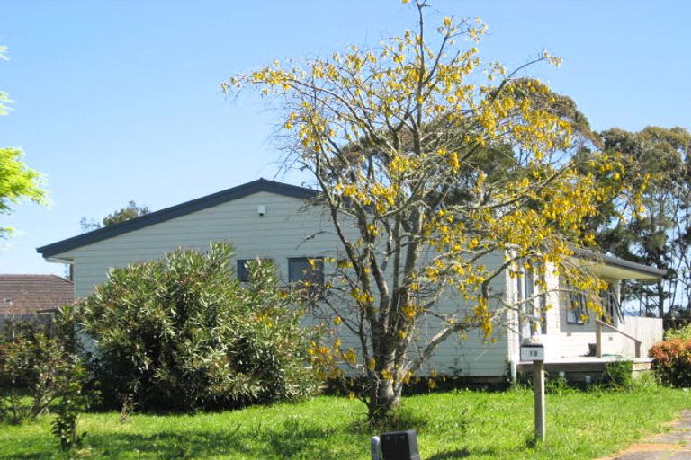 Photo of property in 18 Smith Avenue, Huntly, 3700