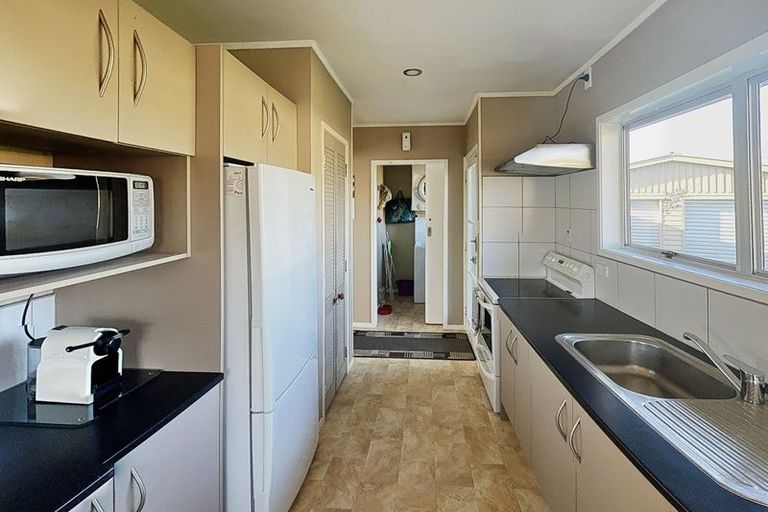 Photo of property in 23 Pohutukawa Drive, Owhata, Rotorua, 3010