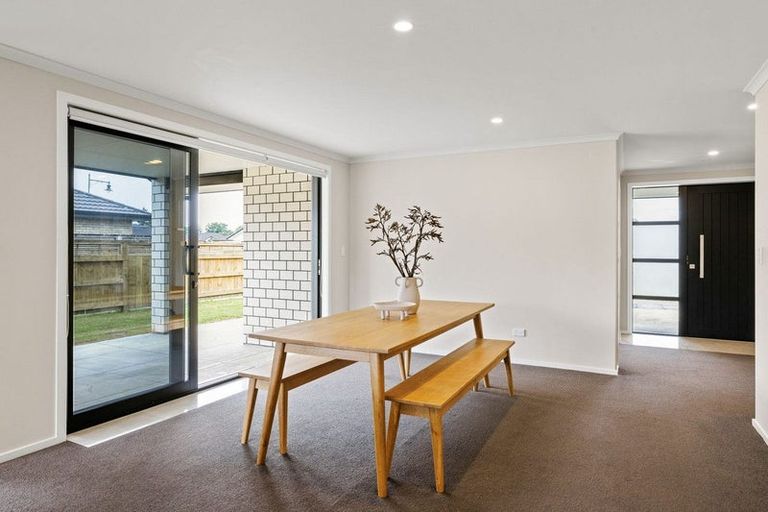 Photo of property in 67 Jarrett Terrace, Leamington, Cambridge, 3432