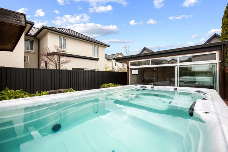 Photo of property in 14 Ayr Street, Riccarton, Christchurch, 8011