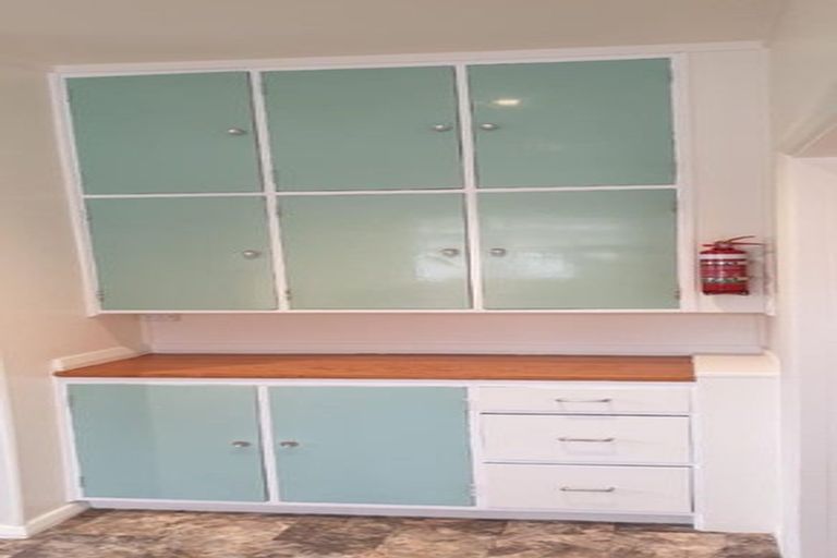 Photo of property in 61 Lincoln Avenue, Epuni, Lower Hutt, 5011