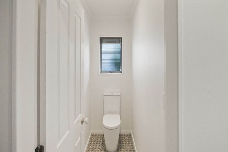 Photo of property in 1 Robinia Place, Ohauiti, Tauranga, 3112