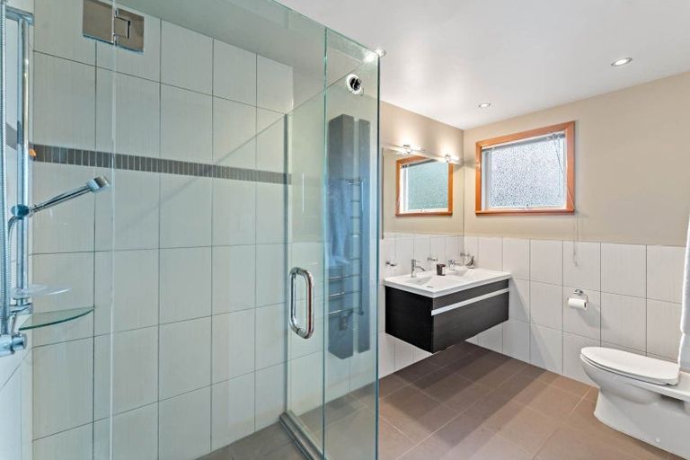 Photo of property in 8a Malam Street, Glen Eden, Auckland, 0602