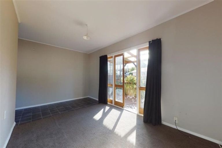 Photo of property in 12b Eldon Grove, Taita, Lower Hutt, 5019