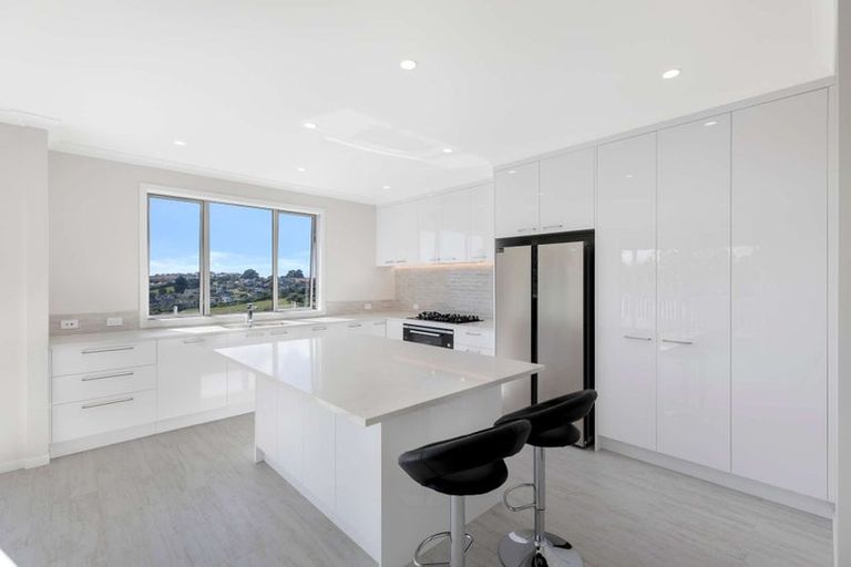 Photo of property in 23 Admiralty Rise, Gulf Harbour, Whangaparaoa, 0930