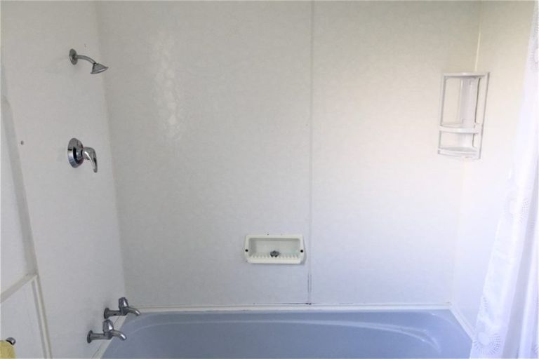 Photo of property in 17 Cranley Street, Dargaville, 0310