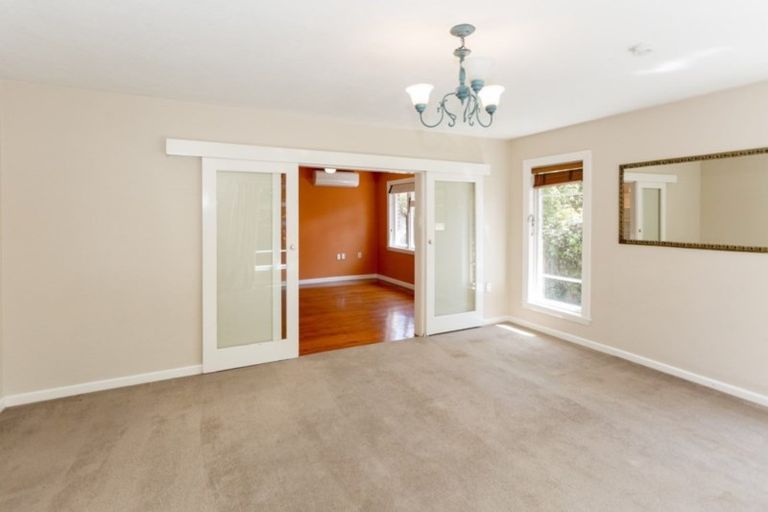 Photo of property in 22 Centaurus Road, Cashmere, Christchurch, 8022