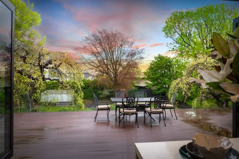 Photo of property in 27a Phoenix Avenue, Hokowhitu, Palmerston North, 4410