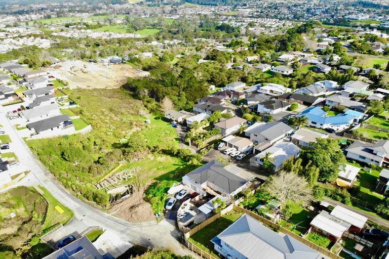 Photo of property in 121d Sunnyside Road, Sunnyvale, Auckland, 0612
