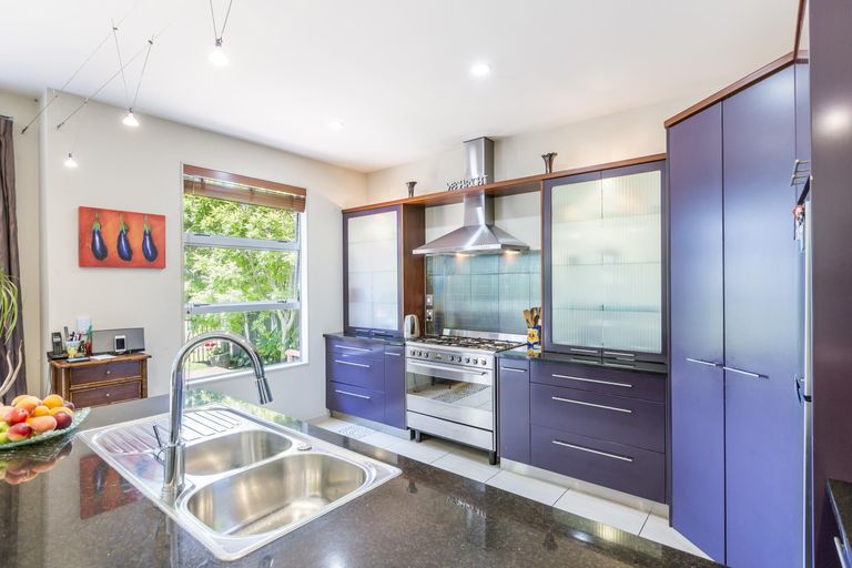 Photo of property in 20a Glenross Drive, Wattle Downs, Auckland, 2103