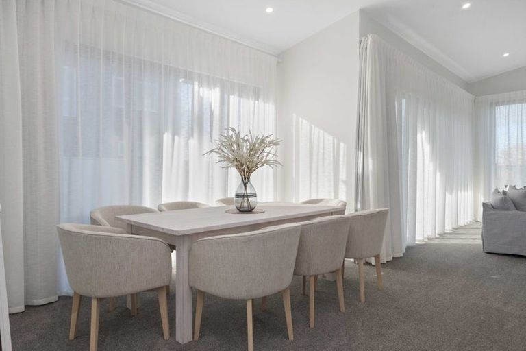 Photo of property in 133a3b The Strand, Wainuiomata, Lower Hutt, 5014