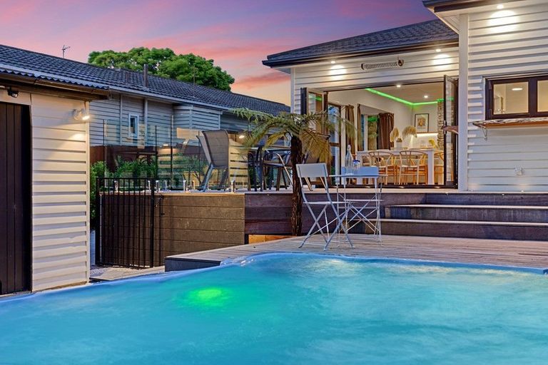 Photo of property in 27 Condell Avenue, Papanui, Christchurch, 8053