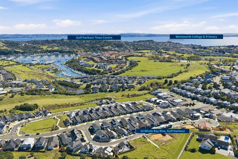 Photo of property in 10 Whale Bay Rise, Gulf Harbour, 0930