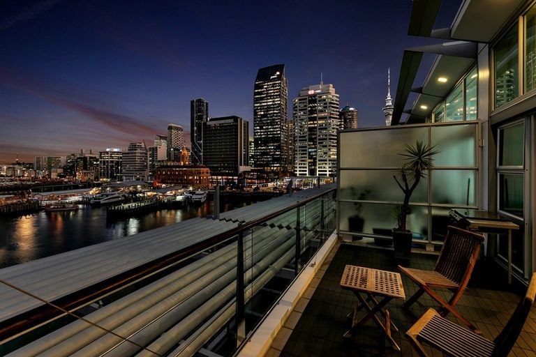 Photo of property in Shed 20 Princes Wharf Apartments, 48a/139 Quay Street, Auckland Central, Auckland, 1010