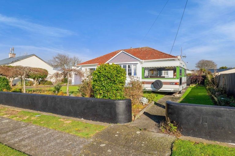 Photo of property in 11 Miranda Street, Stratford, 4332