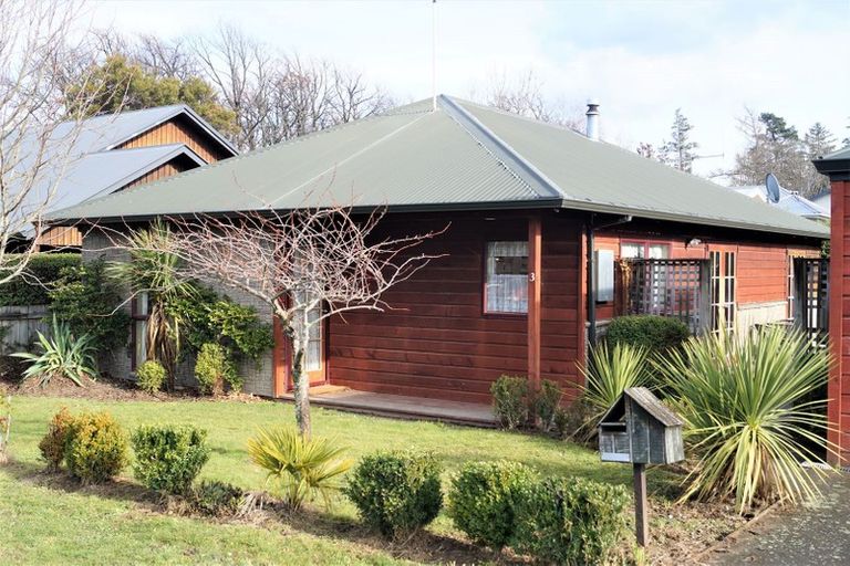 Photo of property in 3 Chisholm Crescent, Hanmer Springs, 7334