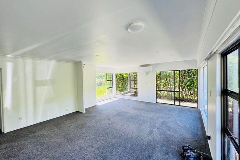 Photo of property in 195 Pine Valley Road, Dairy Flat, Silverdale, 0992