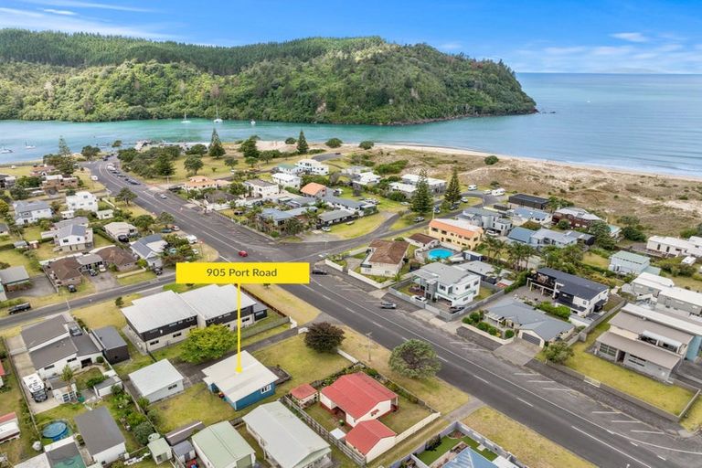 Photo of property in 905 Port Road, Whangamata, 3620