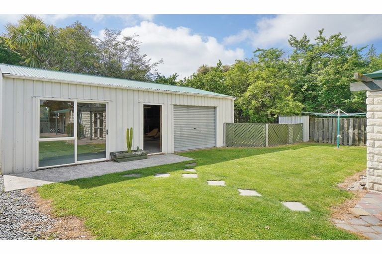 Photo of property in 6 Treffers Avenue, Rangiora, 7400