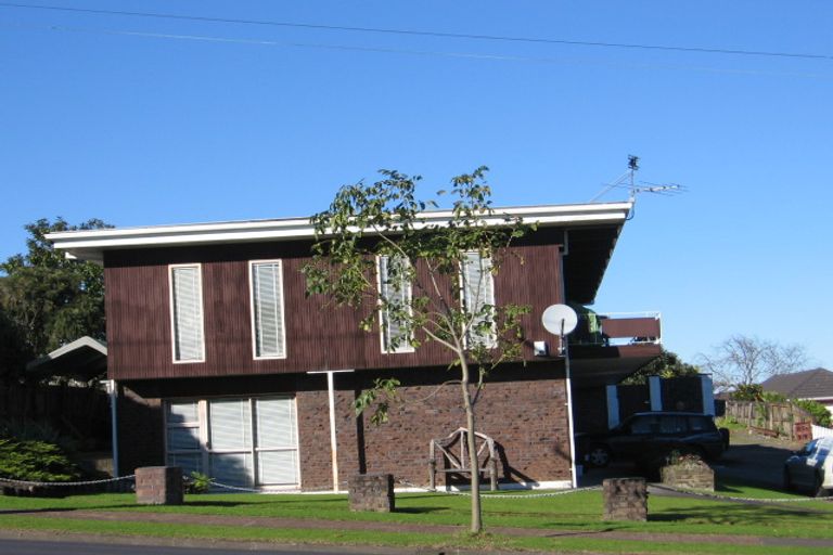 Photo of property in 71 Redoubt Road, Goodwood Heights, Auckland, 2105