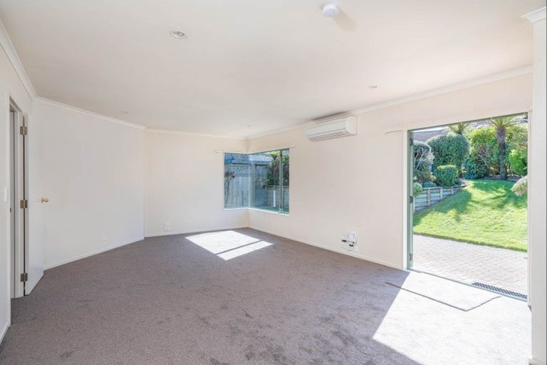 Photo of property in 11 Balmoral Drive, Hilltop, Taupo, 3330