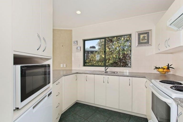 Photo of property in 13 Tirairaka Terrace, Okiato, Russell, 0272