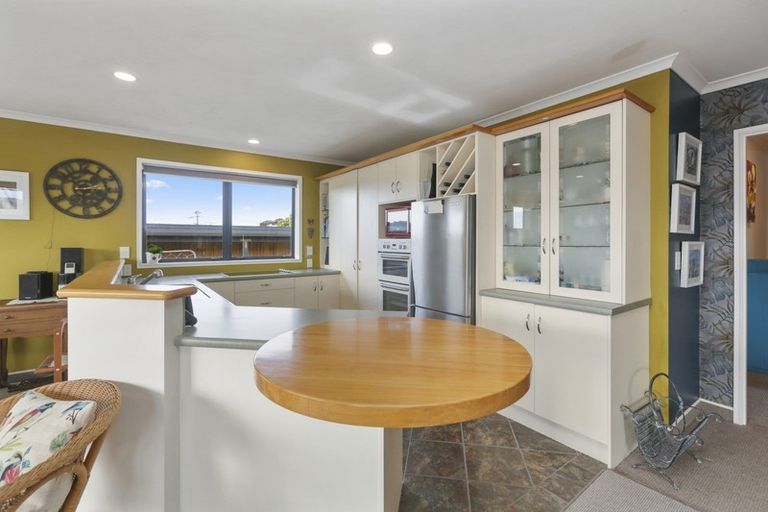 Photo of property in 2/75 Hine Street, New Plymouth, 4310