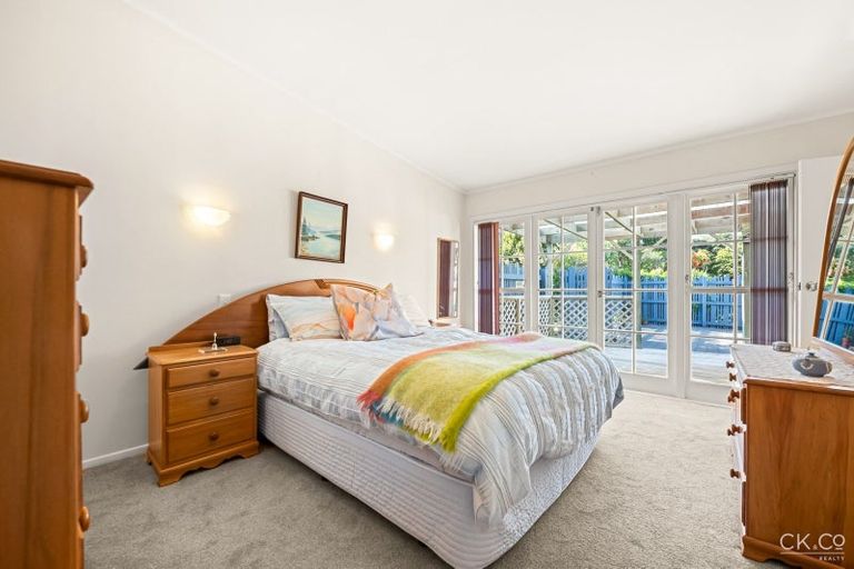 Photo of property in 3 Viscount Grove, Kelson, Lower Hutt, 5010