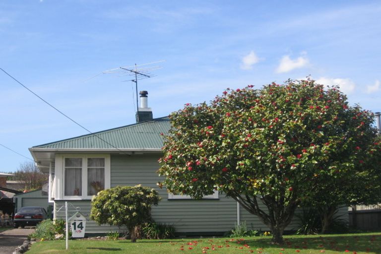 Photo of property in 14 Pukeko Street, Hillcrest, Rotorua, 3015