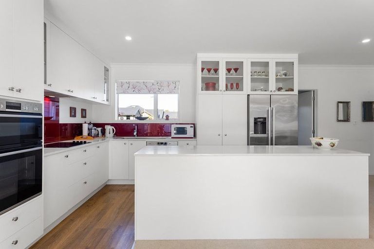 Photo of property in 22 Ruge Court, Cambridge, 3434