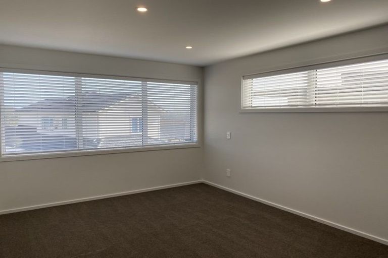 Photo of property in 162a Navigation Drive, Whitby, Porirua, 5024