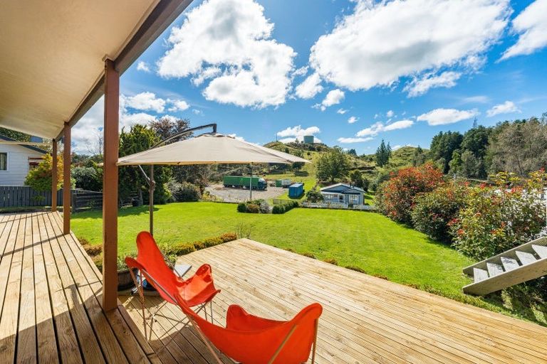Photo of property in 22 Ranfurly Terrace, Raetihi, 4632