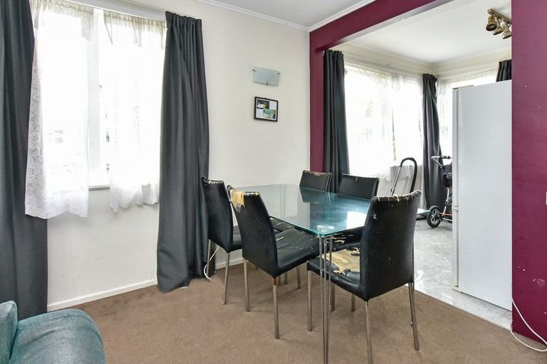Photo of property in 3 Belgrave Place, Papakura, 2110