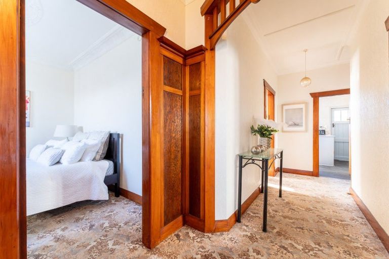 Photo of property in 17 Royal Crescent, Saint Kilda, Dunedin, 9012