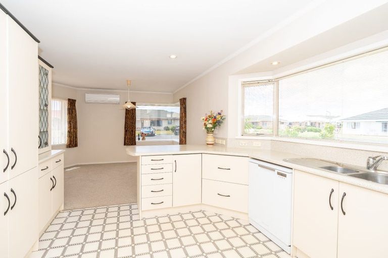 Photo of property in 105/4 Admiral Crescent, Flagstaff, Hamilton, 3210