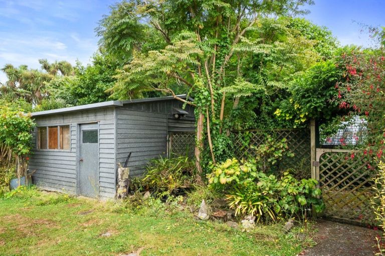Photo of property in 22 Mckenzie Street, Levin, 5510