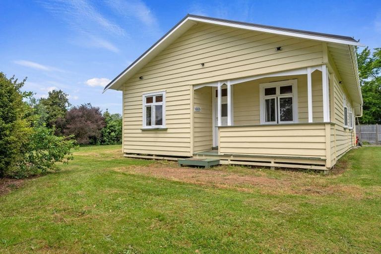 Photo of property in 867 Kahikatea Flat Road, Waitoki, Kaukapakapa, 0871