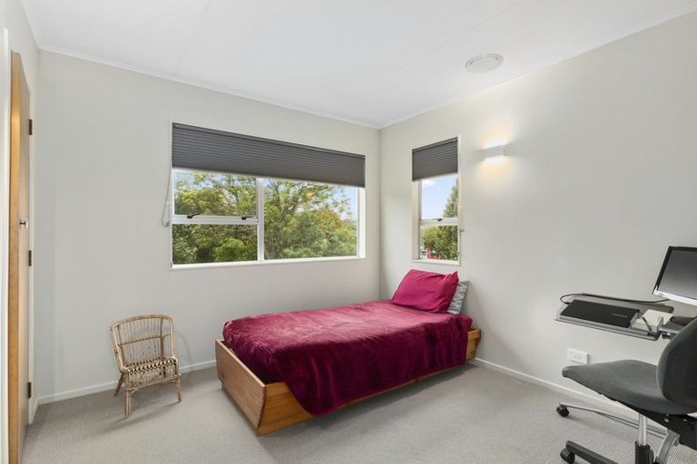 Photo of property in 1 Vista Grove, Kelson, Lower Hutt, 5010