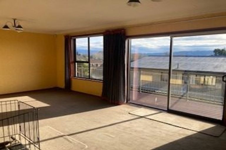 Photo of property in 2 Leith Street, Kinmont Park, Mosgiel, 9024