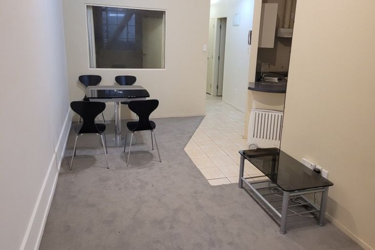 Photo of property in Haight Ashbury House, 2/11a Johnston Street, Wellington Central, Wellington, 6011